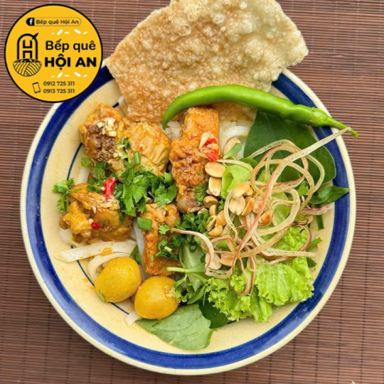 Mì quảng sườn trứng