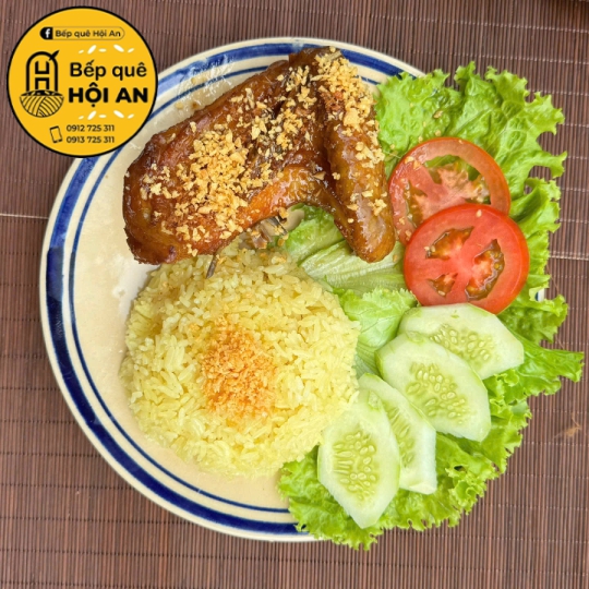 Cơm gà rôti cánh